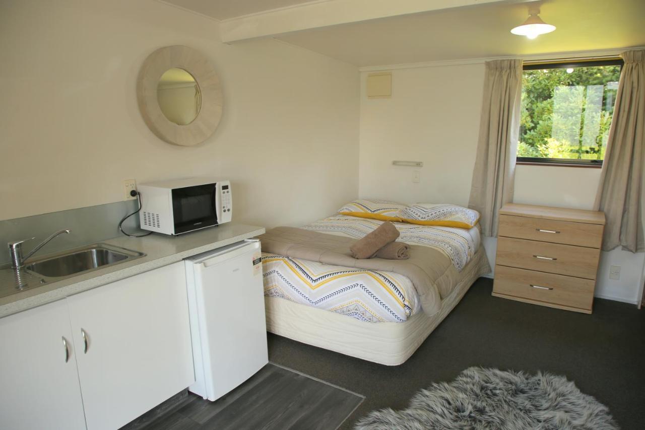 Parklands Marina Holiday Park ピクトン エクステリア 写真